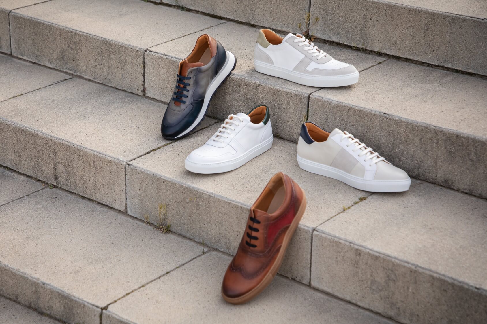 Pantofi sport sau pantofi casual